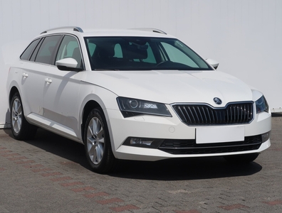 Skoda Superb III , Skóra, Navi, Xenon, Bi-Xenon, Klimatronic, Tempomat,