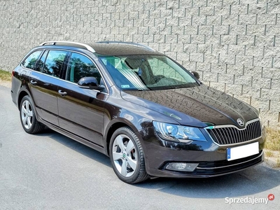 Skoda Superb Salon Polska