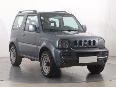 Suzuki Jimny , Salon Polska, Serwis ASO, Klima, Podgrzewane siedzienia