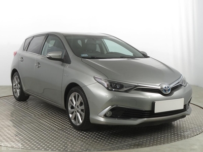 Toyota Auris II , Automat, Klimatronic, Tempomat, Parktronic