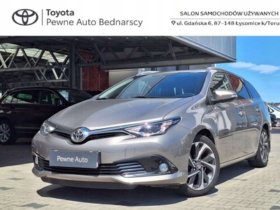 Toyota Auris II Touring Sports Facelifting 1.2 D-4T 116KM 2015