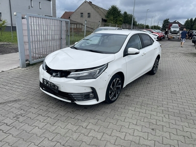 Toyota Corolla XI Sedan Facelifting 1,6 Valvematic 132KM 2018