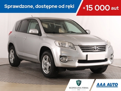 Toyota RAV4 III MPV Facelifting 2.0 Valvematic 158KM 2011