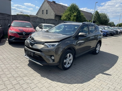 Toyota RAV4 IV MPV Facelifting 2.0 Valvematic 152KM 2016