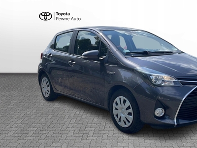 Toyota Yaris III Hatchback 5d Facelifting Hybrid 100KM 2016