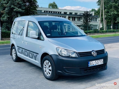 VOLKSWAGEN CADDY 1,6 TDi BEZWYPADKOWY SALON POLSKA DRZWI LEWE-PRAWE