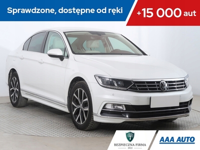 Volkswagen Passat B8 Limousine 2.0 TDI BlueMotion SCR 150KM 2019