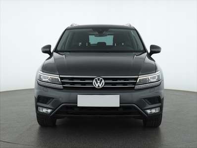 Volkswagen Tiguan 2016 2.0 TSI 198106km SUV