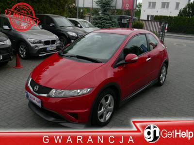 Honda Civic VIII Hatchback 3d 1.4 i-VTEC 100KM 2009