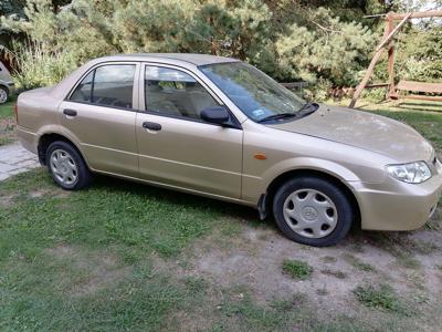 Mazda 323 sedan 1,6