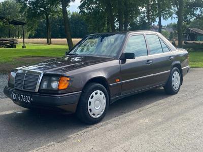 Mercedes W124 1986