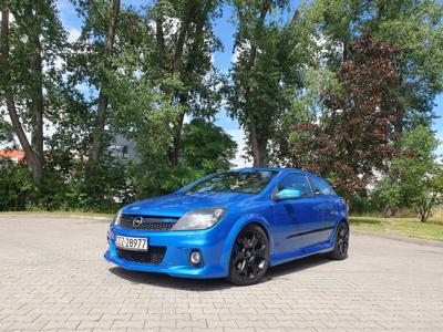 Opel Astra H OPC