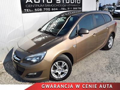 Opel Astra J Sports Tourer 1.7 CDTI ECOTEC 110KM 2012