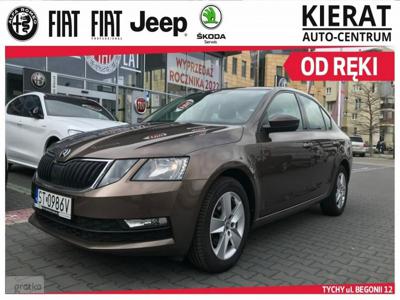 Skoda Octavia III samochód krajowy - faktura VAT