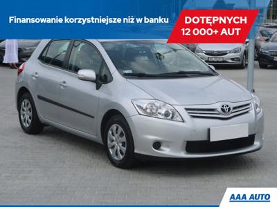 Toyota Auris II Hatchback 5d Dual VVT-i 100 99KM 2013