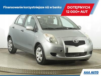 Toyota Yaris II Hatchback 5d 1.4 D-4D 90KM 2007