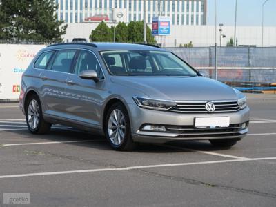 Volkswagen Passat B8 , Salon Polska, Serwis ASO, Automat, VAT 23%, Navi,