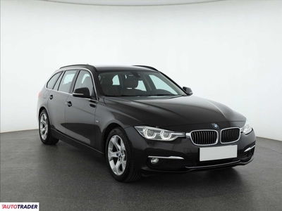 BMW 318 2.0 147 KM 2015r. (Piaseczno)