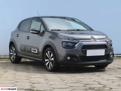 Citroen C3 1.2 81 KM 2021r. (Piaseczno)