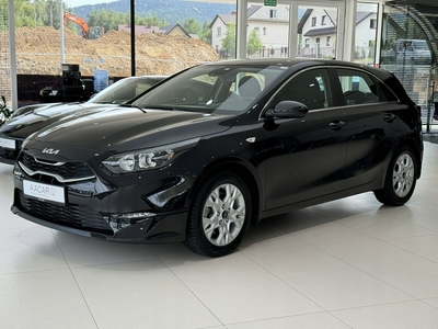 Kia Ceed III Hatchback Facelifting 1.5 T-GDI 160KM 2023