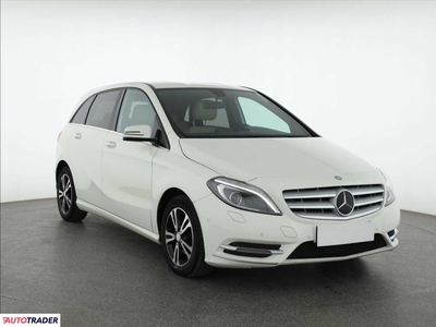 Mercedes B-klasa 1.8 107 KM 2013r. (Piaseczno)