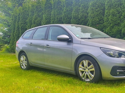 Peugeot 308 II SW Facelifting 1.2 PureTech 110KM 2020