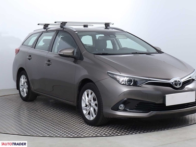 Toyota Auris 1.6 130 KM 2017r. (Piaseczno)