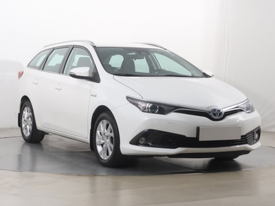 Toyota Auris 2018 Hybrid 80844km Kombi