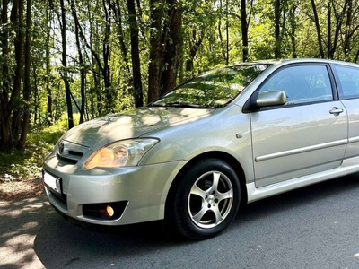 Toyota Corolla IX (E12) Sedan 1.6 i 16V 110KM 2004