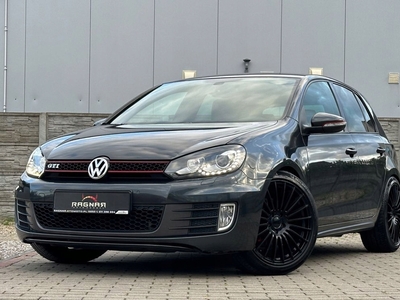 Volkswagen Golf VI Hatchback 5d 2.0 GTi 210KM 2011