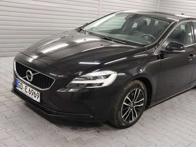 Volvo V40 II Hatchback Facelifting 2.0 D3 150KM 2017