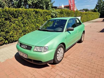 Audi A3 8L Hatchback 1.6 i 101KM 1998