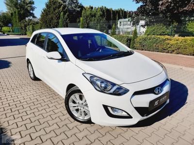 Hyundai i30 II