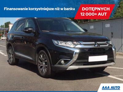 Mitsubishi Outlander III SUV Facelifting 2015 2.0 MIVEC 150KM 2015