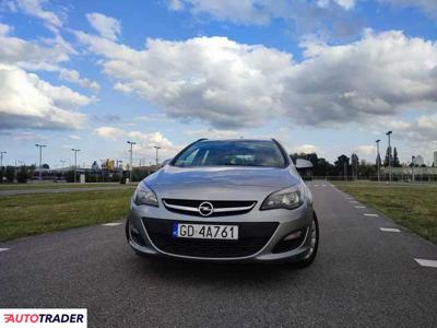 Opel Astra 1.7 diesel 110 KM 2014r. (gdańsk)