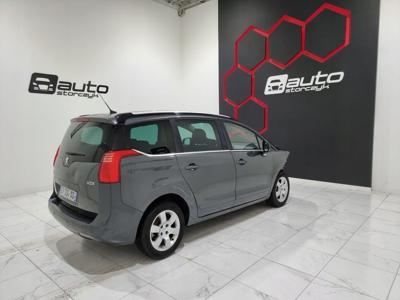 Peugeot 5008 I 2012