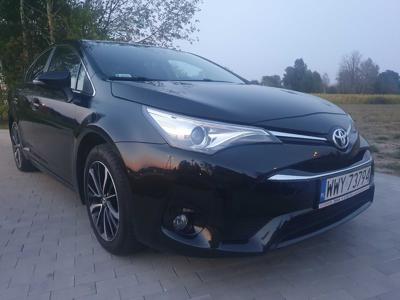 Sprzedam Toyota Avensis 1.8 CVT 2018, salon Polska I wł.
