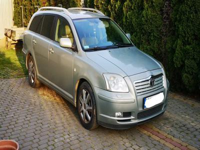 Toyota Avensis D4d 2.0 116 km diesel 2003 r.