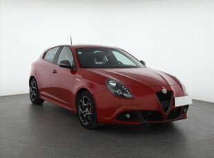 Alfa Romeo Giulietta , Salon Polska, Serwis ASO, Automat, Skóra, Xenon, Bi-Xenon,