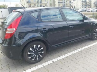 Hyundai i30 2011 - 1.4/109KM Klima