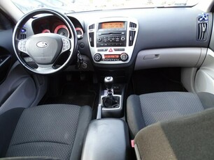 Kia Cee'd 1.6i(122KM) Fajne Auto!!!