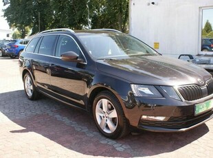 Škoda Octavia Automat DSG Nawigacja APP Klimatronic Parktronic Tempomat