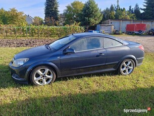 Opel astra H 1,9 CDTI TwinTop cabrio COSMO