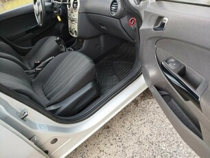 Opel Corsa 5 drzwi 1,2 benz KLIMA OK w cenie oplaty