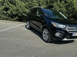 Sprzedam Ford Kuga Escape Titanium 2017 rok 2.0 benzyna 4x4