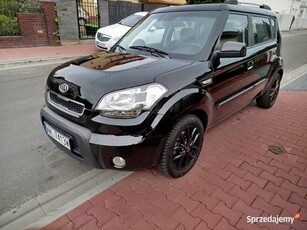 Sprzedam samochód osobowy marki kia soul 2010 1,6ben