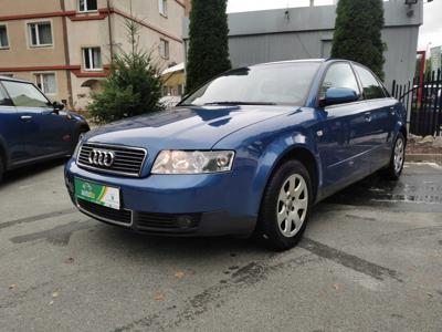 Audi A4 B6 Sedan 1.6 i 102KM 2001