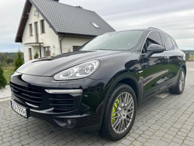 Porsche Cayenne S E-hybrid 3.0 benzyna V6 333KM (416KM)