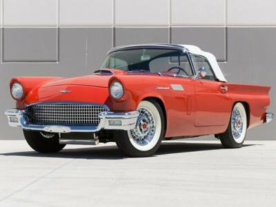 1957 Ford Thunderbird 4.8l RWD 212KM