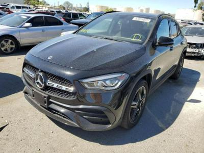 Mercedes GLA 250